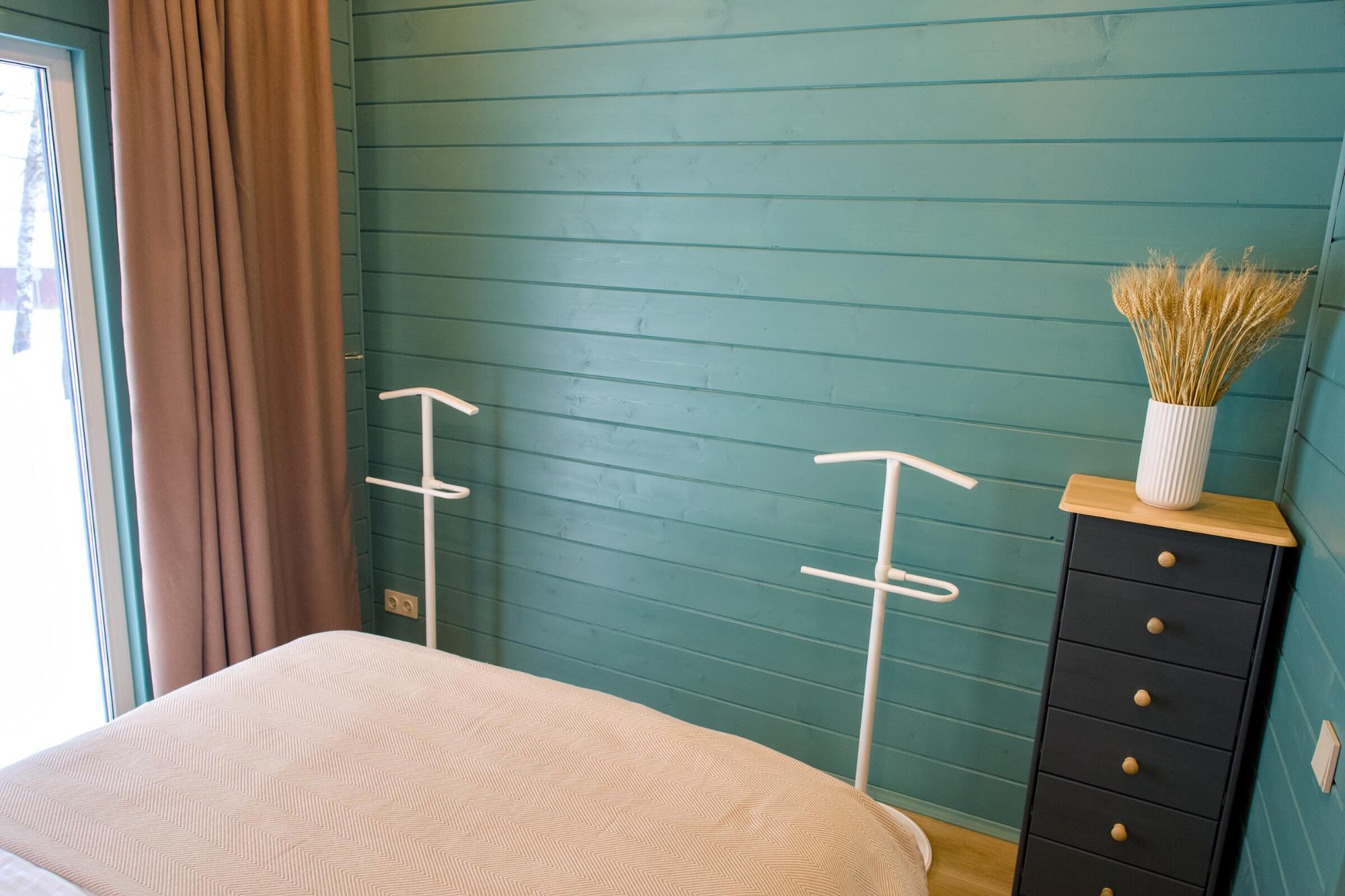 Спальня — гардеробная зона